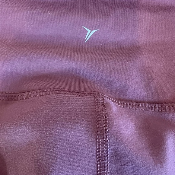 Old Navy athletic leggings - Picture 3 of 4